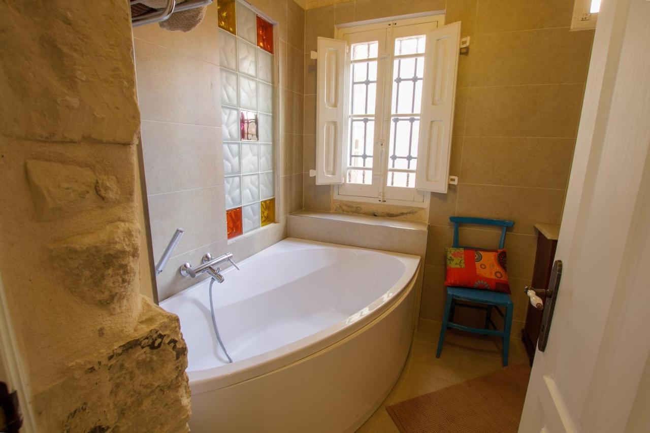 Vila Town House Steeped In History Rabat Exteriér fotografie