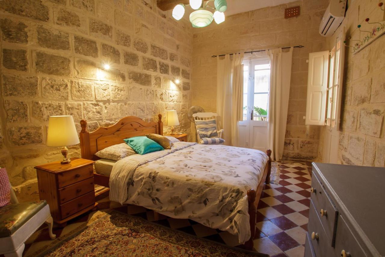 Vila Town House Steeped In History Rabat Exteriér fotografie