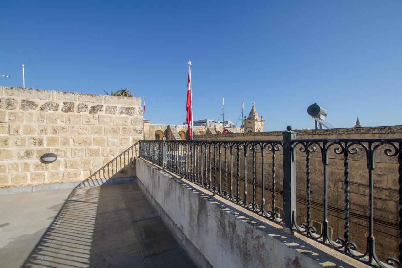 Vila Town House Steeped In History Rabat Exteriér fotografie